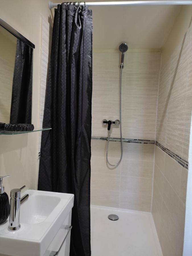 Chez Chon Et Jean-Marie Apartment Hermanville-sur-Mer ภายนอก รูปภาพ